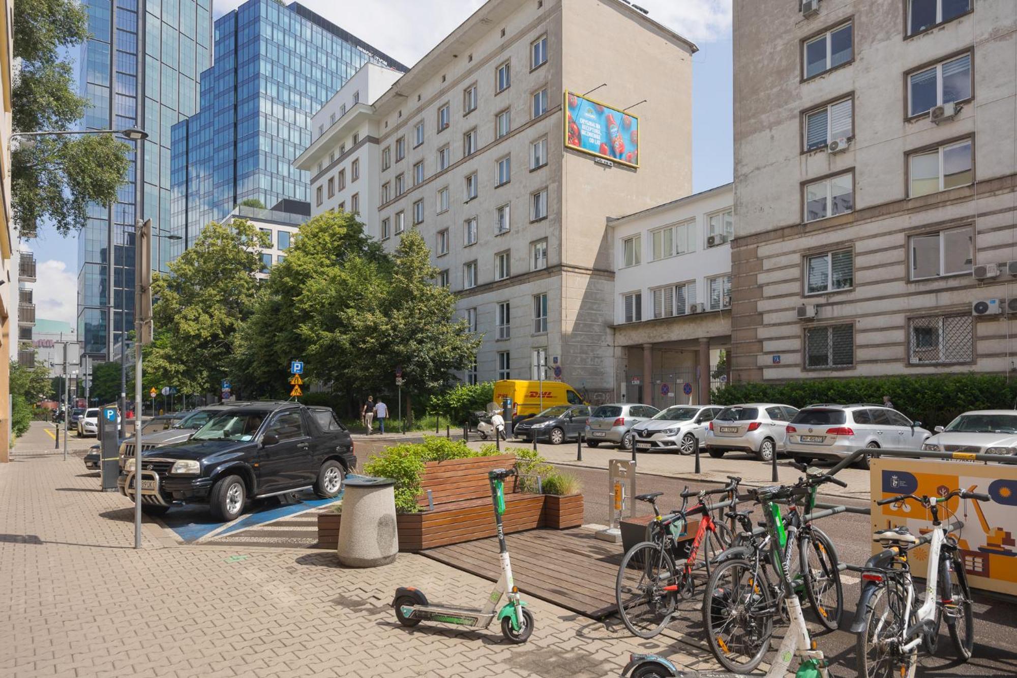 Chmielna Downtown Apartment Warsaw